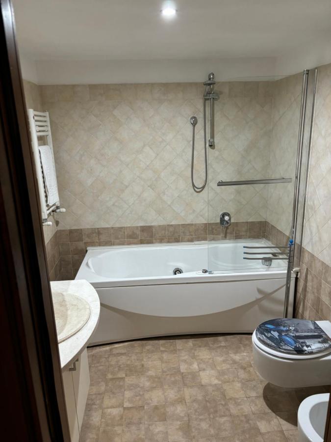 Boutique Rooms Trastevere Rom Exteriör bild